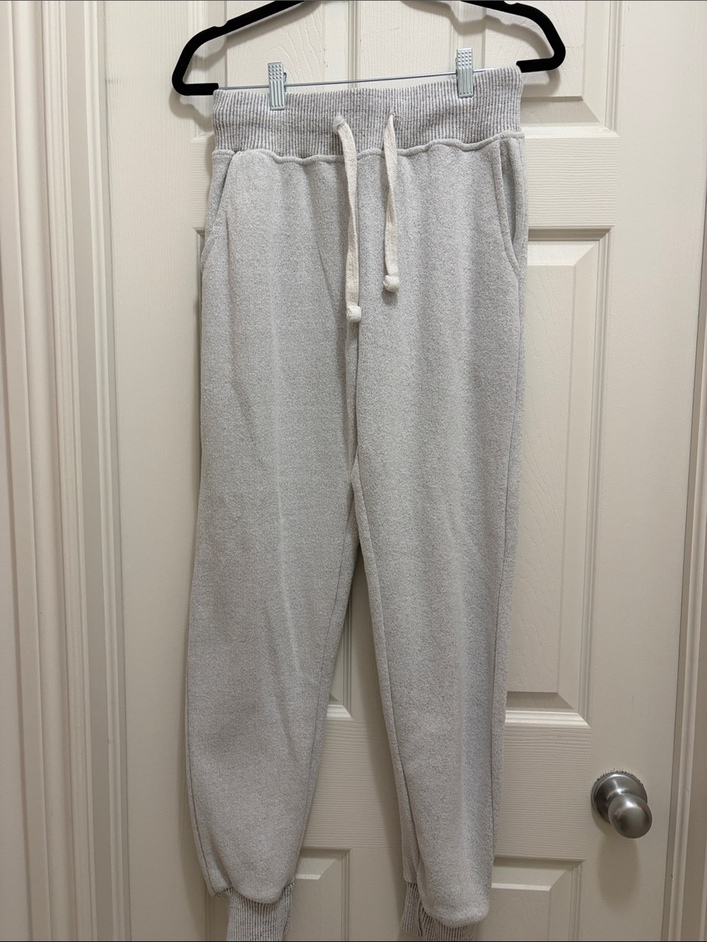 Men's Light Gray Knit Jogger Pants with Drawstring